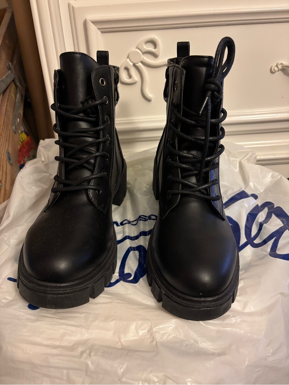 Black Boots Women’s Size 8 1/2